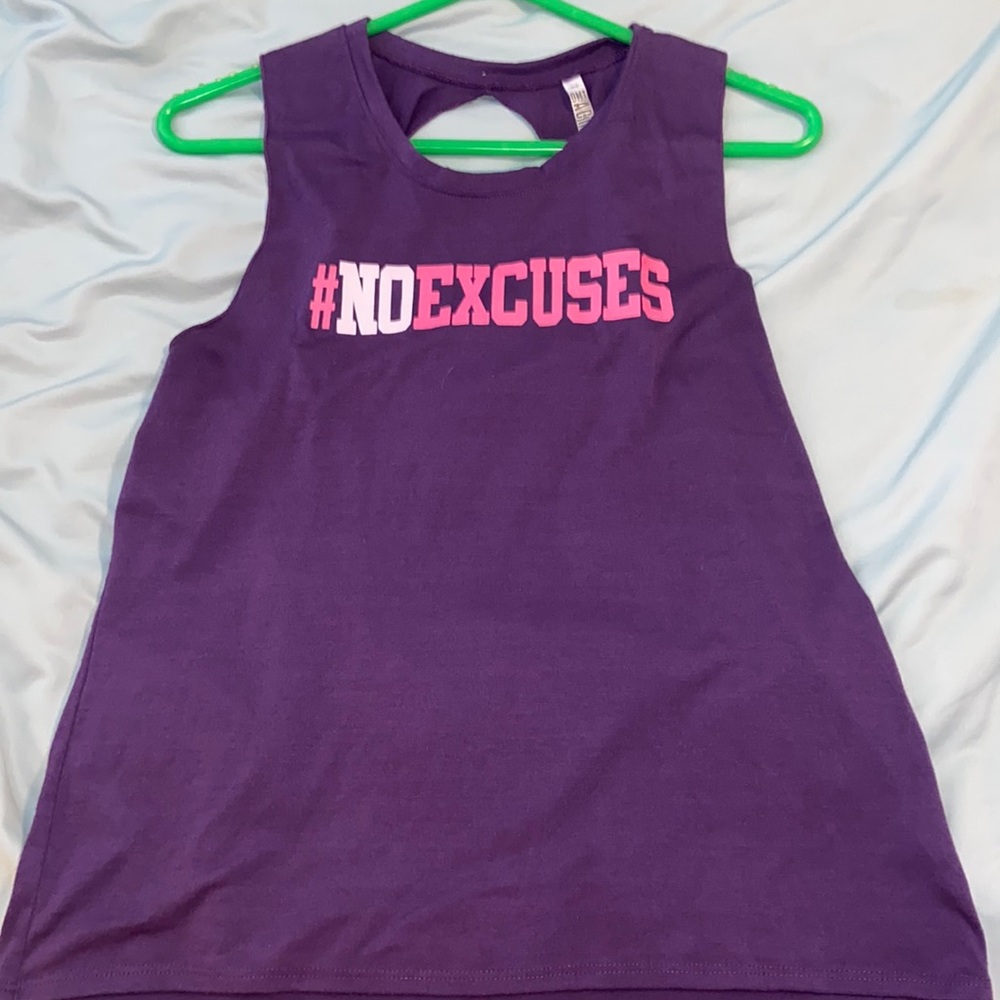 Workout tank, open back.
